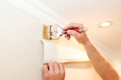 Pose de papier peint à la Londe — revêtements muraux et toiles de verre